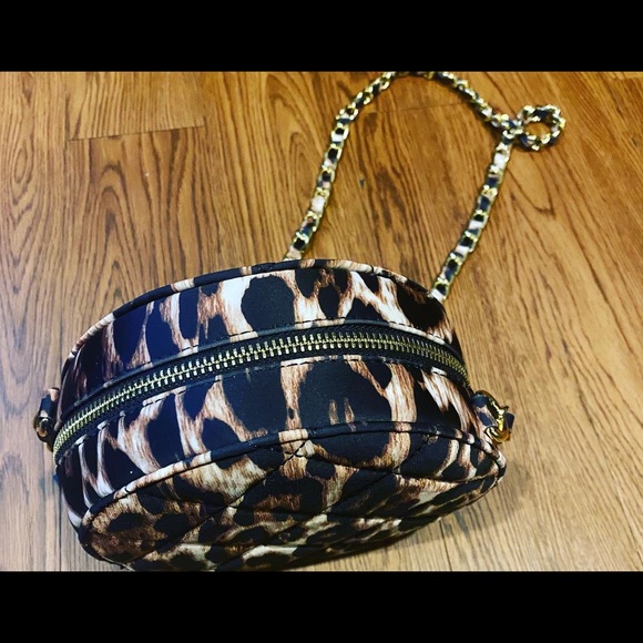 New! Leopard Print Handbags - Picture 2 of 3